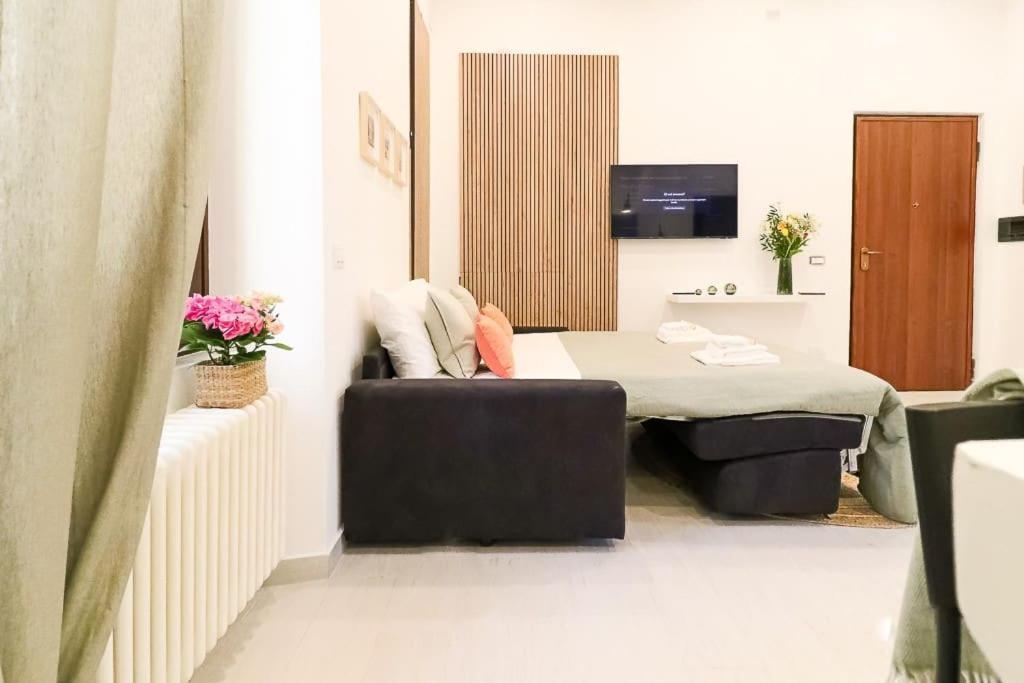 New Private Apt In Como A-C Self Check-In Exterior foto